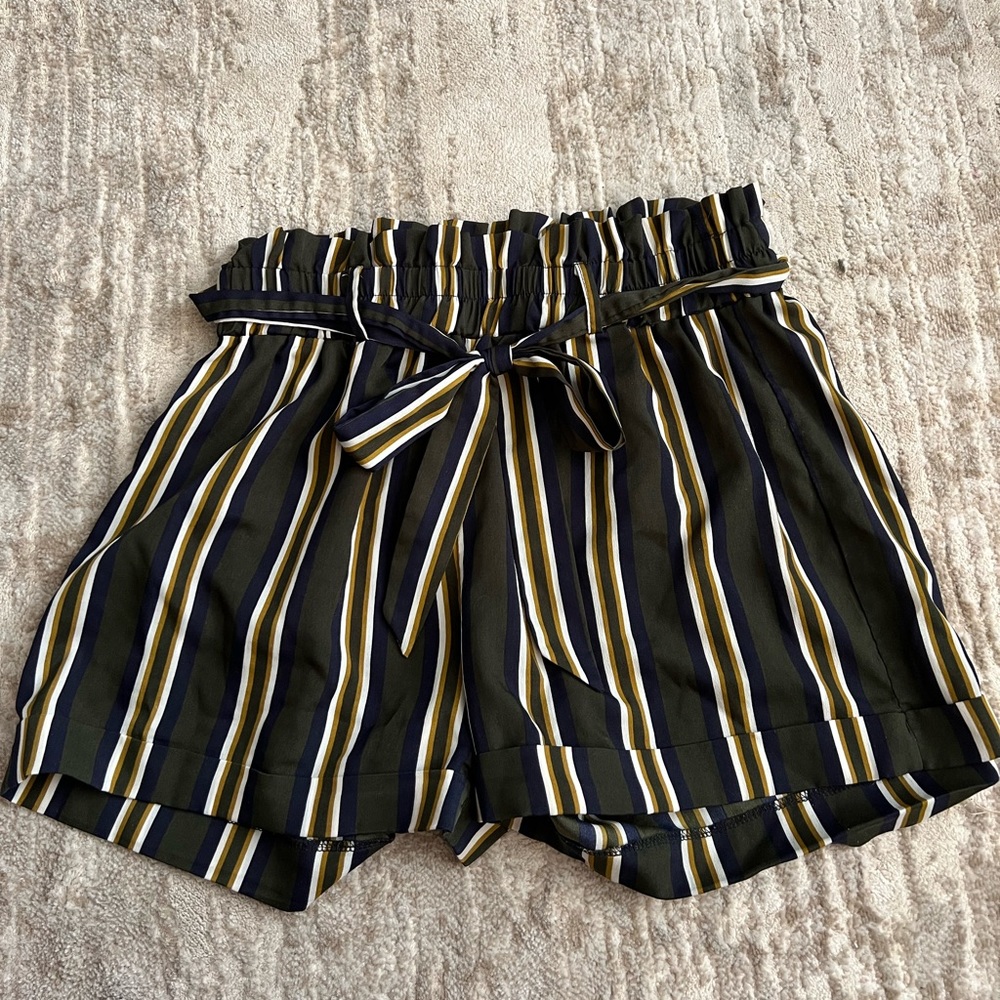 SHEIN Green stripped high waisted paper bag shorts with belt